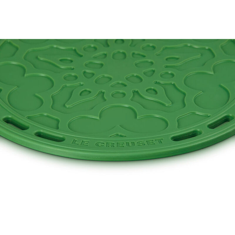 Le Creuset Heritage French Silicone Trivet 20cm - Bamboo Green image number 1